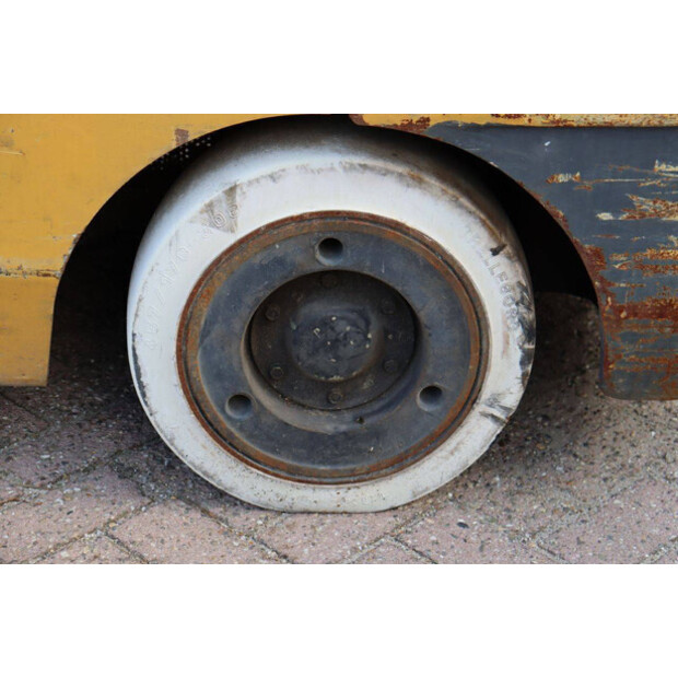 2002 Caterpillar GC45K-42220634