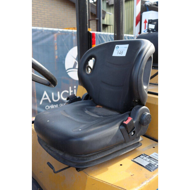 2002 Caterpillar GC45K-42220640