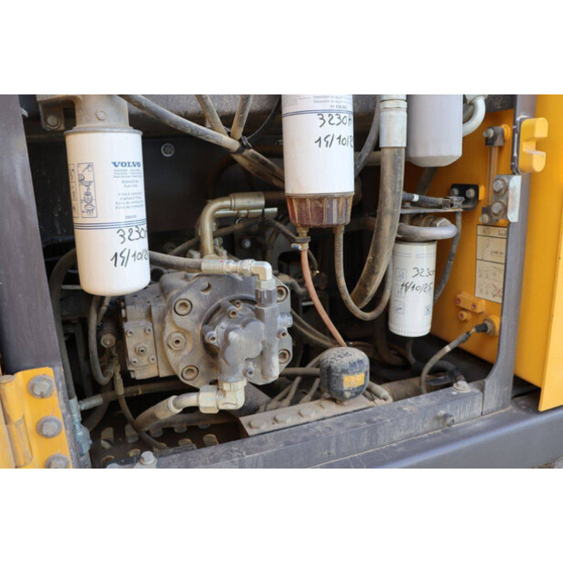 2019 فولفو EC160E NL-42220831
