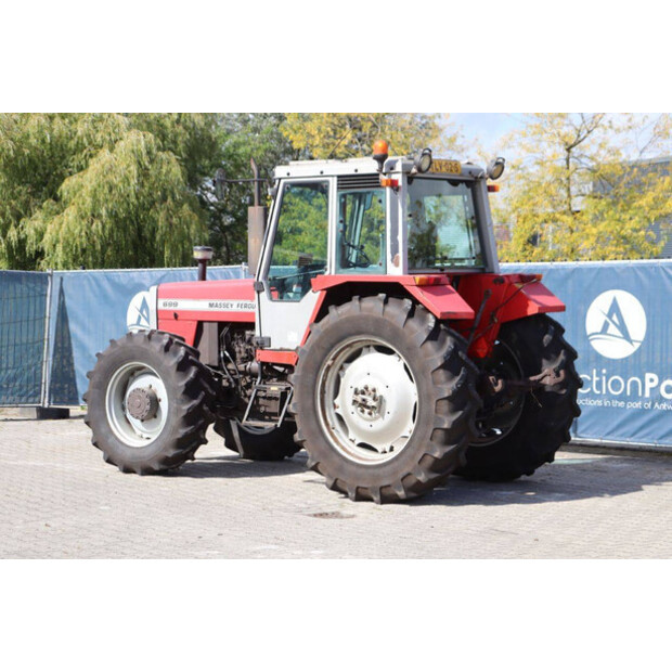 1986 Massey Ferguson 699-42220914