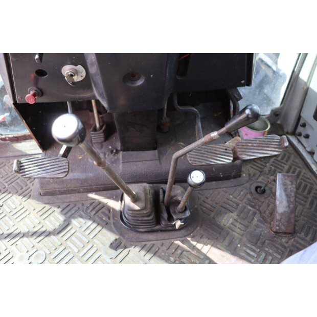1986 Massey Ferguson 699-42220946