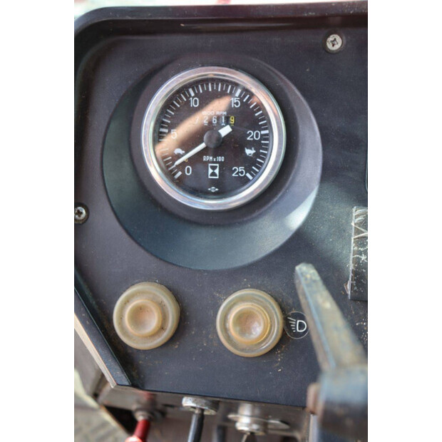1986 Massey Ferguson 699-42220948