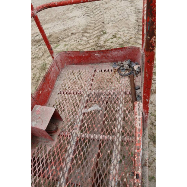 2006 جيني Z-45/25-42221606
