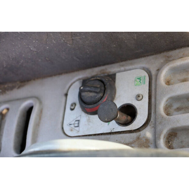 2011 Merlo P40.7-42221971