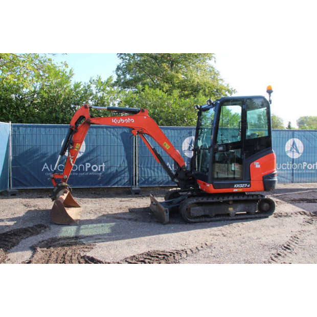 2018 KUBOTA KX027-4-42222072