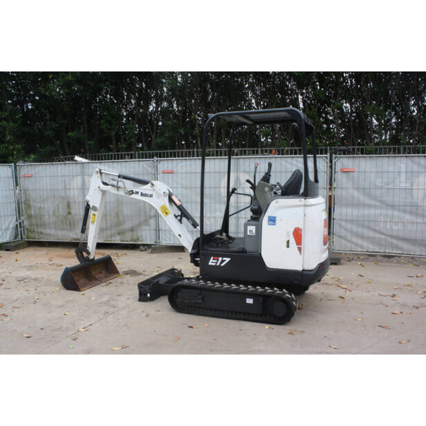 2016 BOBCAT E17-42222414