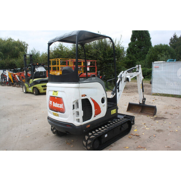 2016 BOBCAT E17-42222424