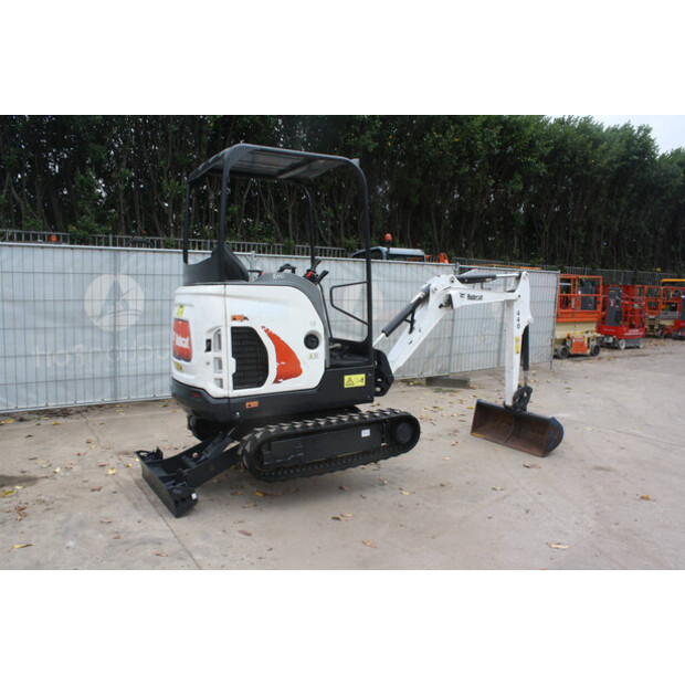 2016 BOBCAT E17-42222429