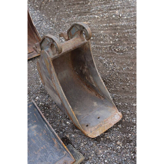 2006 HANIX H36C-42222673