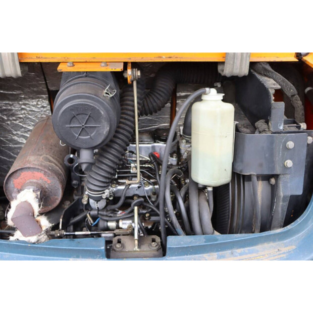 2006 HANIX H36C-42222684