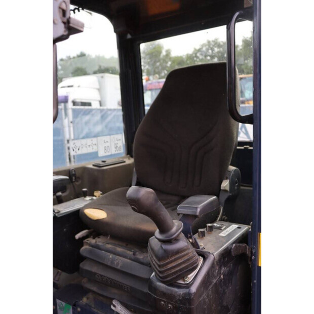 2006 HANIX H36C-42222687