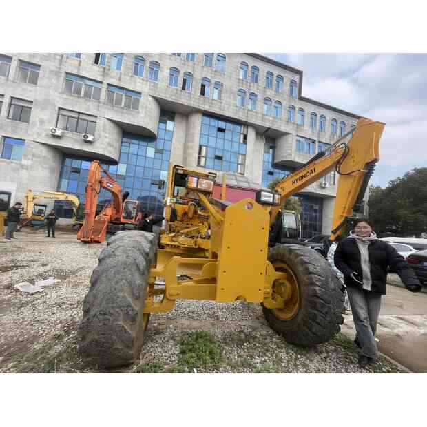 2023 Caterpillar 140H-42223011