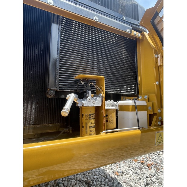 2023 Caterpillar 336D-42223881
