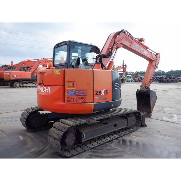 2015 Hitachi ZX75US-5B-42223945