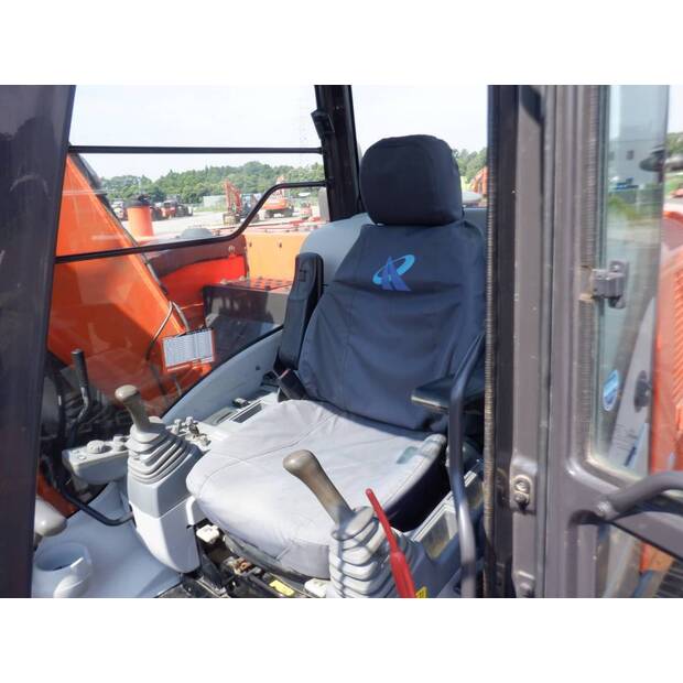 2016 Hitachi ZX135US-5B-42223955
