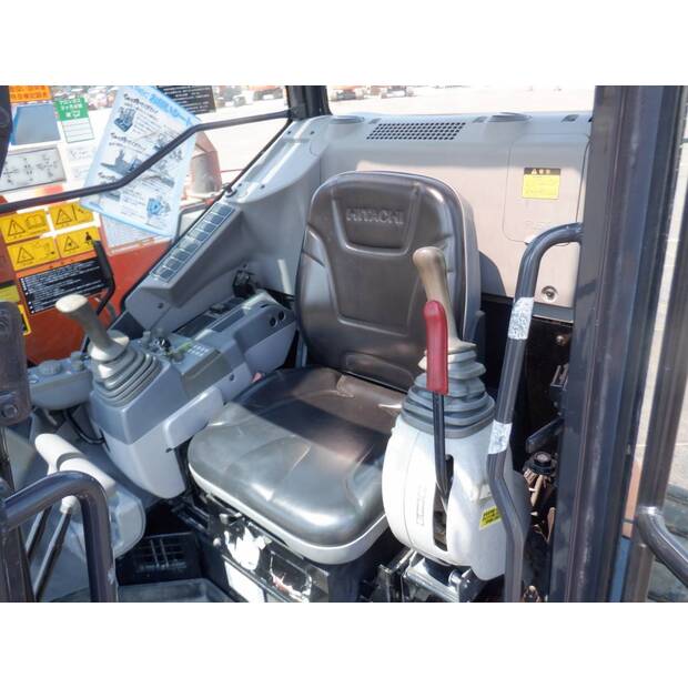 2015 Hitachi ZX75UR-5B-42223961