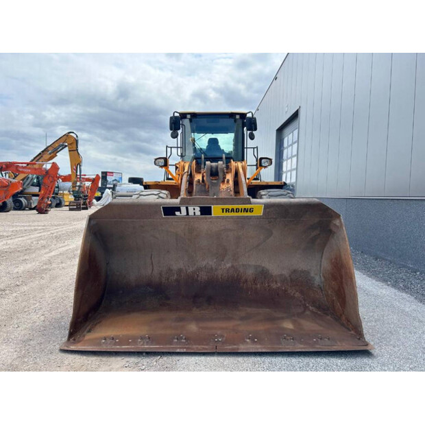 2017 Hyundai HL970-42224072