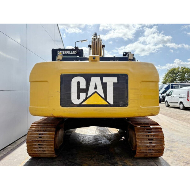 2010 Caterpillar 320DL-42224686