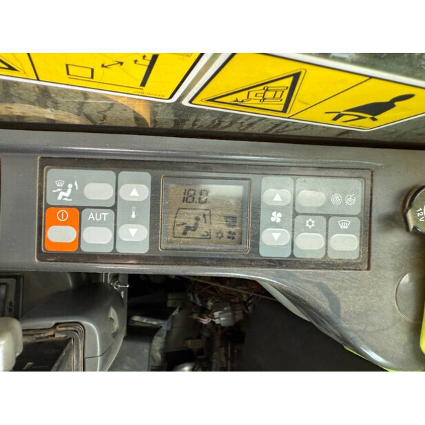 2010 Caterpillar 320DL-42224696