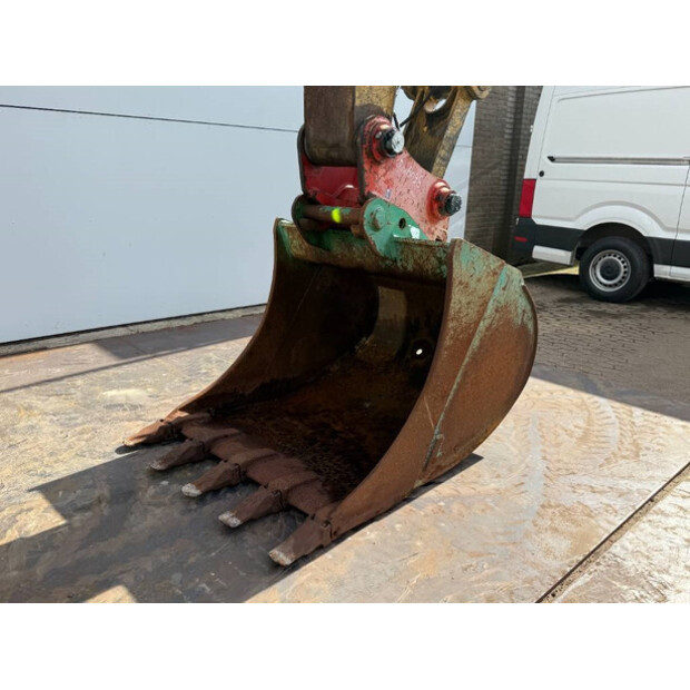 2010 Caterpillar 320DL-42224700