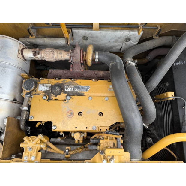 2010 Caterpillar 320DL-42224711