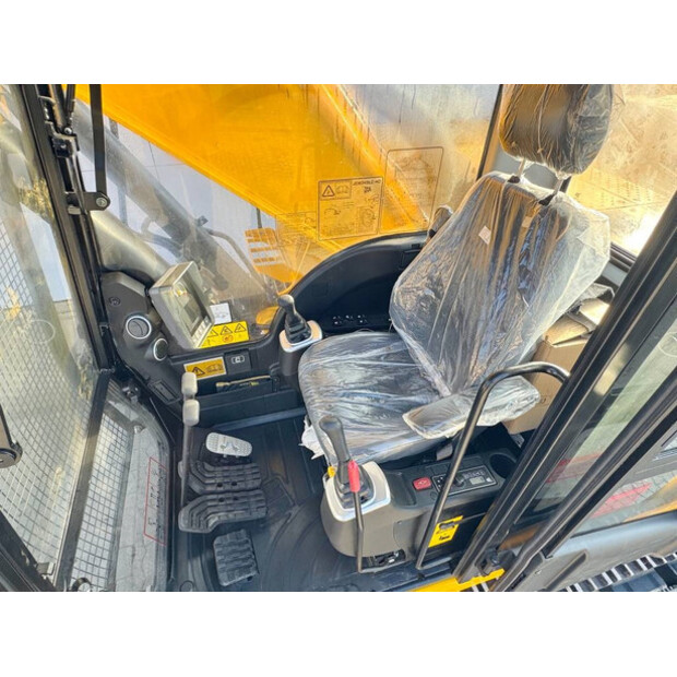 2025 جيه سي بي JS345LC HD-42224905