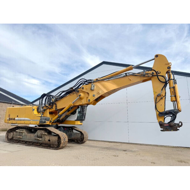 2012 ليبهير R944C-42225121