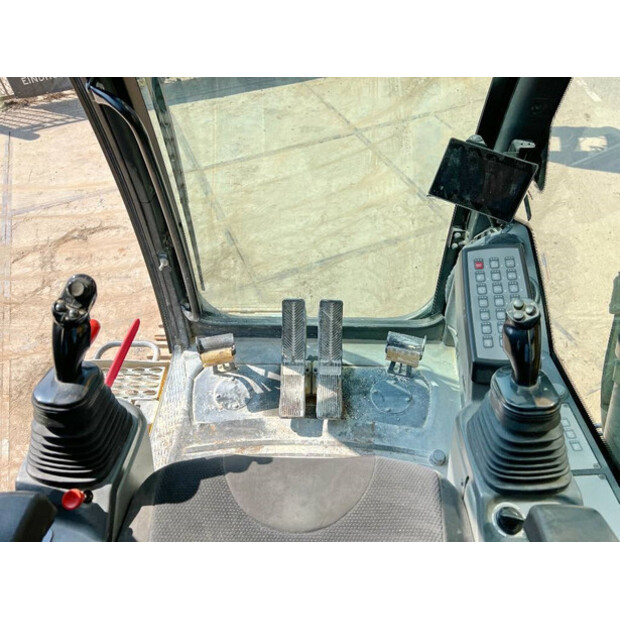2019 Liebherr R950-42225254