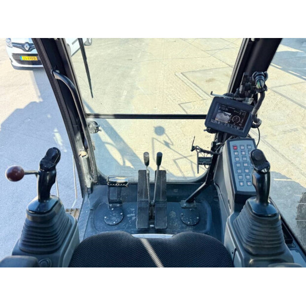 2013 Liebherr R946LC-42225536