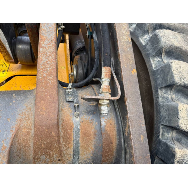 2018 Volvo L220H-42225649