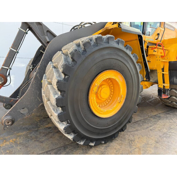 2018 Volvo L220H-42225653