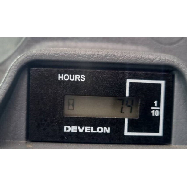 2025 Doosan DX225LC-7M-42225795