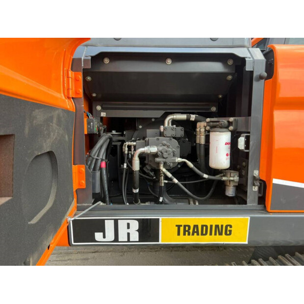 2025 Doosan DX225LC-7M-42225803