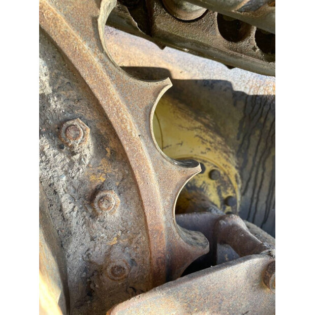 2020 Caterpillar D6K2 LGP-42225849