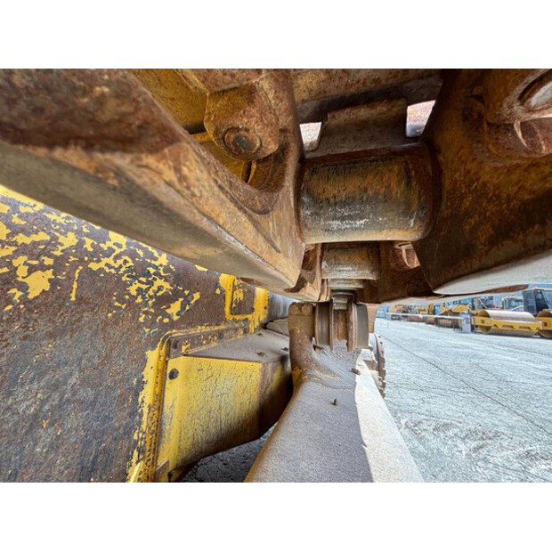 2018 كوماتسو D61EX-24-42225920