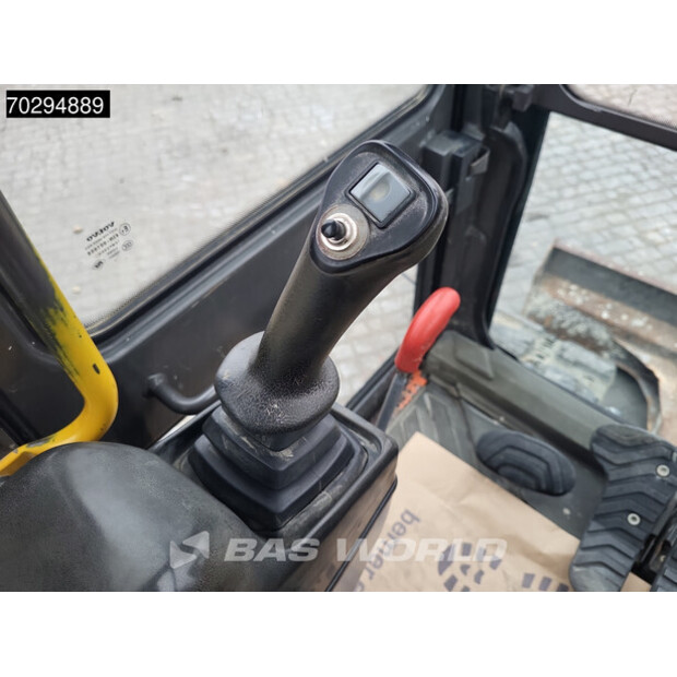 2016 Volvo ECR88D-42226405