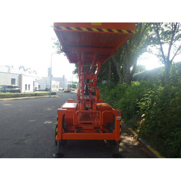 2016 SkyJack SJ6832RT-42227737