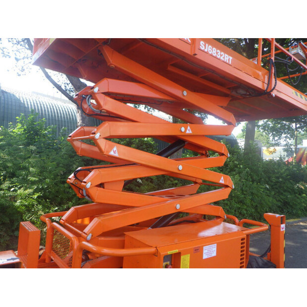 2016 SkyJack SJ6832RT-42227740