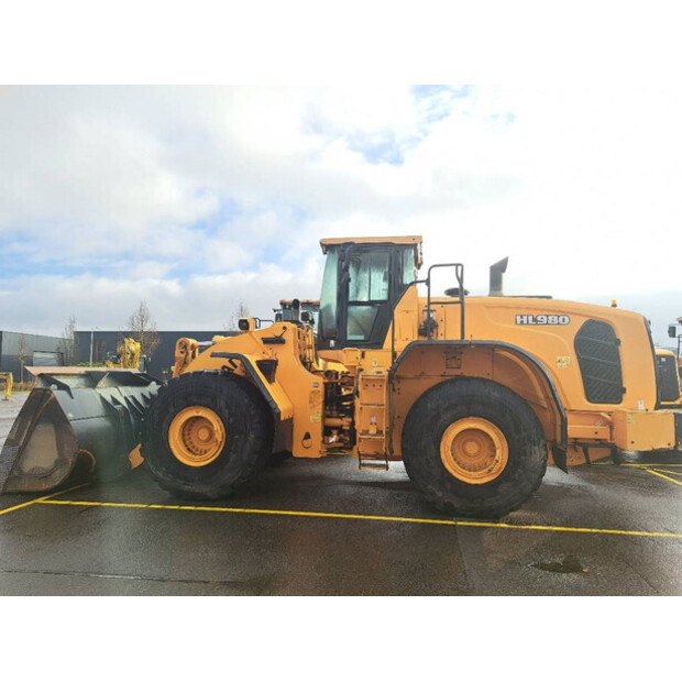 2018 Hyundai HL 980-42227851