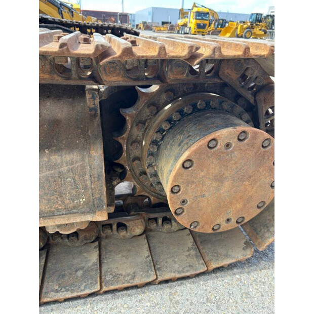 2020 Hitachi ZX250LC-6-42228667
