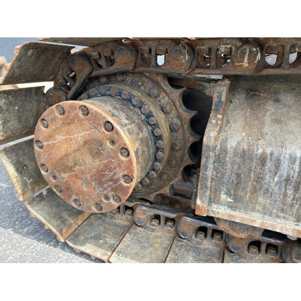 2020 Hitachi ZX250LC-6-42228670