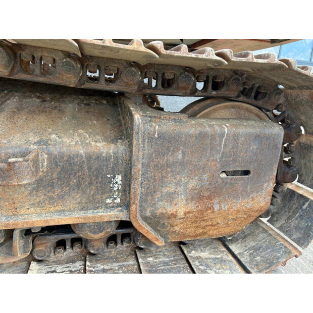 2020 Hitachi ZX250LC-6-42228672