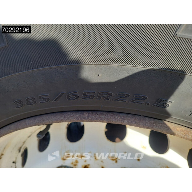 2004 Sor Vector 1800-42229446