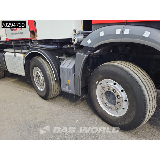2018 Mercedes-Benz Arocs 4951-42229678
