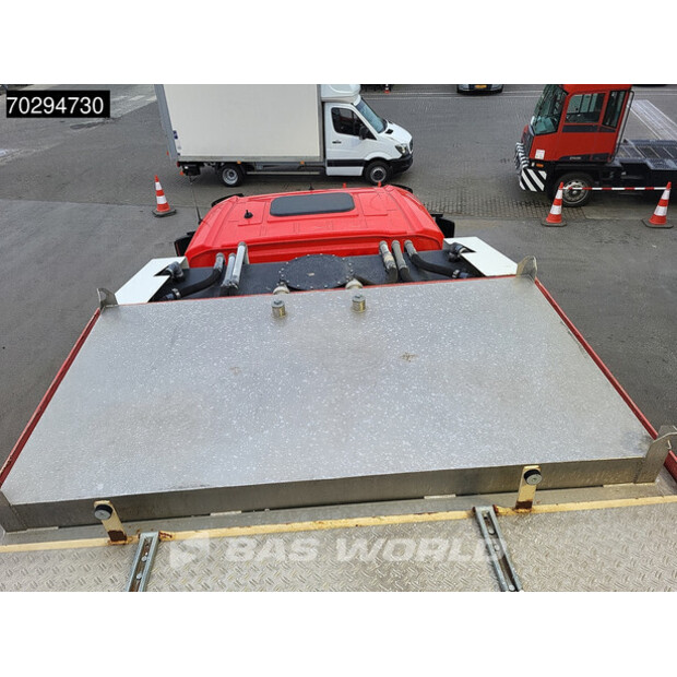 2018 Mercedes-Benz Arocs 4951-42229681