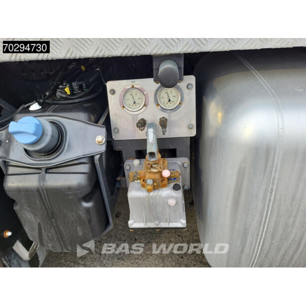 2018 Mercedes-Benz Arocs 4951-42229697