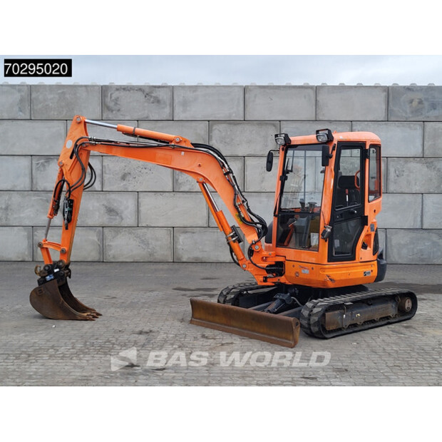 2015 KUBOTA U35-3A3-42229890