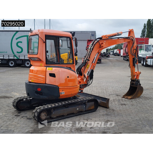 2015 KUBOTA U35-3A3-42229894