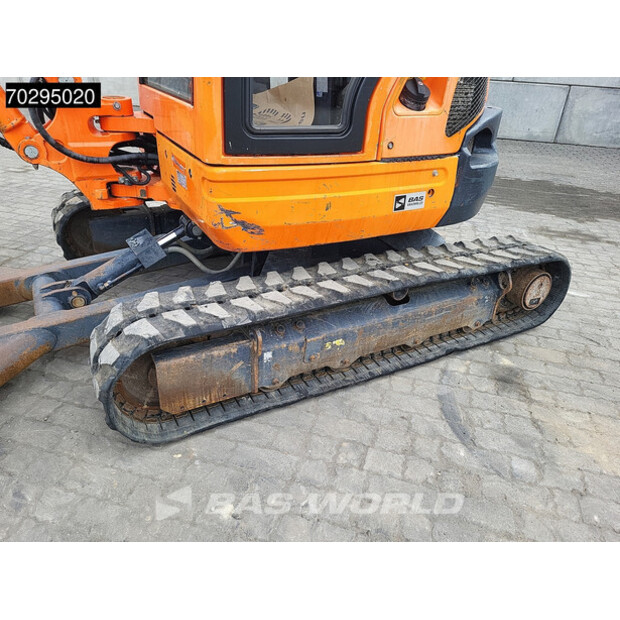 2015 KUBOTA U35-3A3-42229910