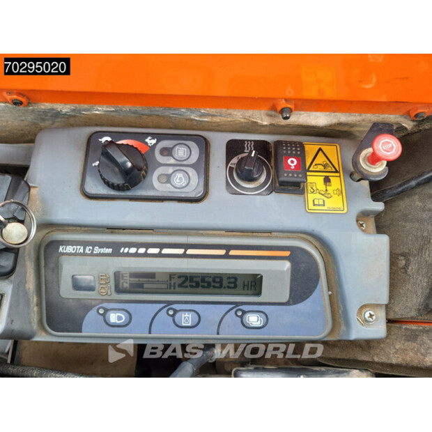 2015 KUBOTA U35-3A3-42229917